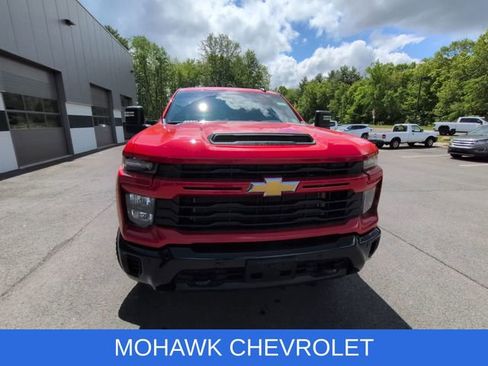Used 2026 Chevrolet Silverado 2500 Custom w/ Custom Value Package AWD/4WD image 7