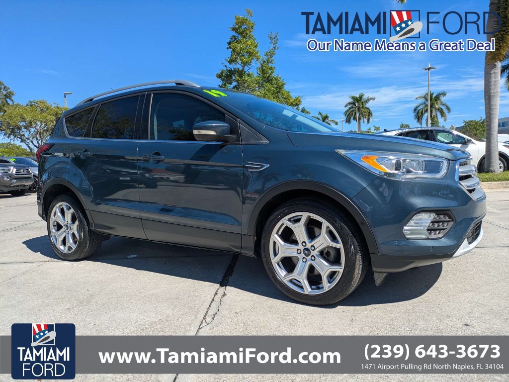 Used 2019 Ford Escape Titanium FWD image 2