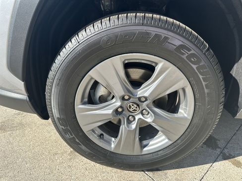 Certified 2025 Toyota RAV4 XLE image 34