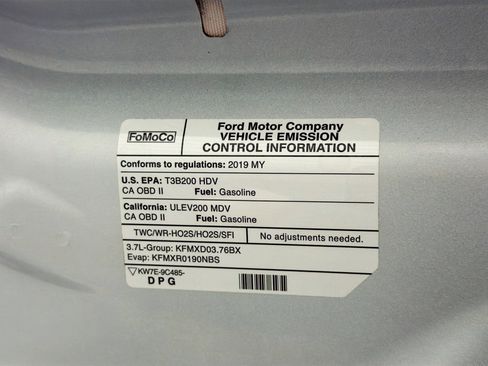 Used 2019 Ford Transit 350 XLT image 17