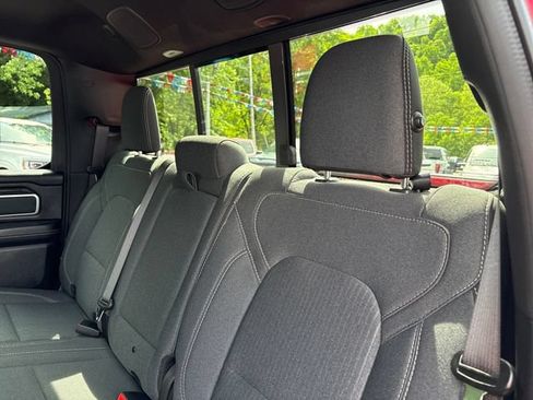 Used 2022 RAM 1500 Big Horn AWD/4WD image 21