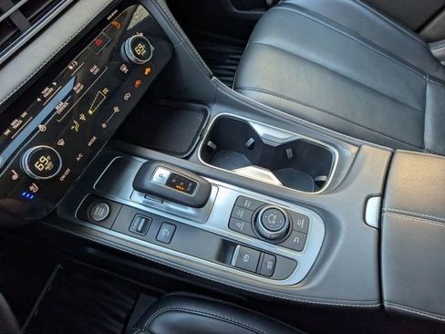 Used 2023 INFINITI QX60 Sensory w/ Vision Package AWD/4WD image 18