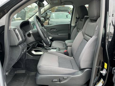 New 2026 Nissan Frontier SV image 12