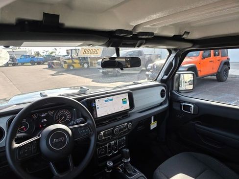 New 2026 Jeep Wrangler Unlimited Sport image 18