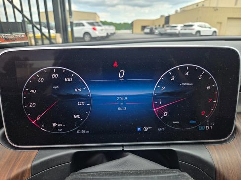 Used 2025 Mercedes-Benz C 300 4MATIC Sedan image 14