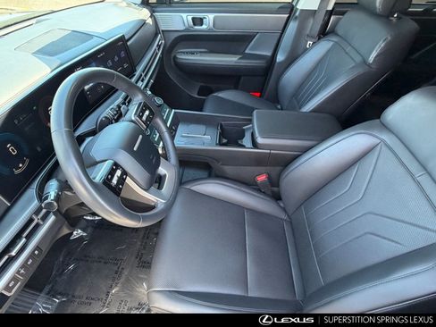 Used 2024 Hyundai Santa Fe SEL image 16