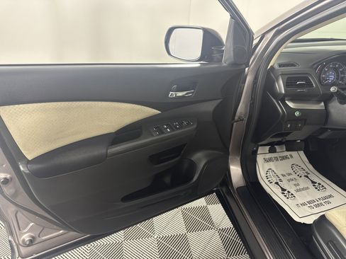 Used 2016 Honda CR-V EX image 13