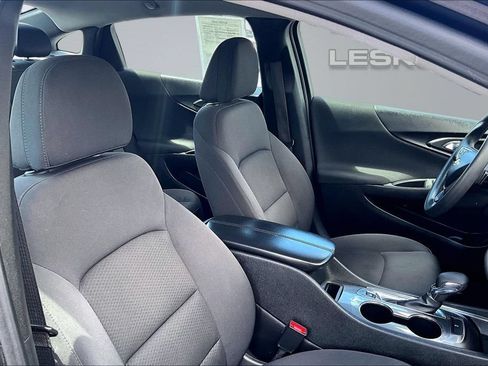 Used 2023 Chevrolet Malibu LT FWD image 7