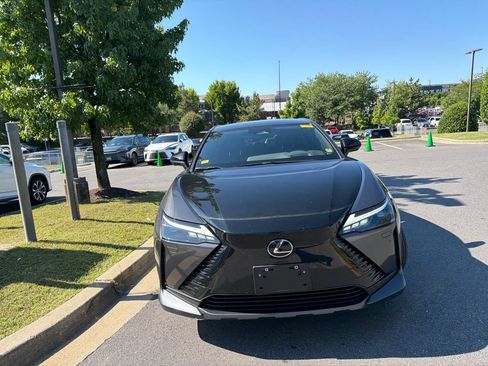 Used 2023 Lexus RZ 450e Premium w/ Technology Package AWD/4WD image 3