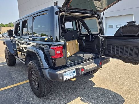 Used 2023 Jeep Wrangler Unlimited Rubicon 392 w/ Trailer Tow Package AWD/4WD image 9
