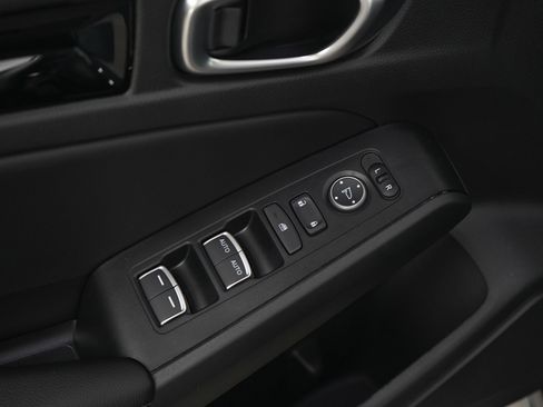 Used 2024 Honda Civic EX-L image 18