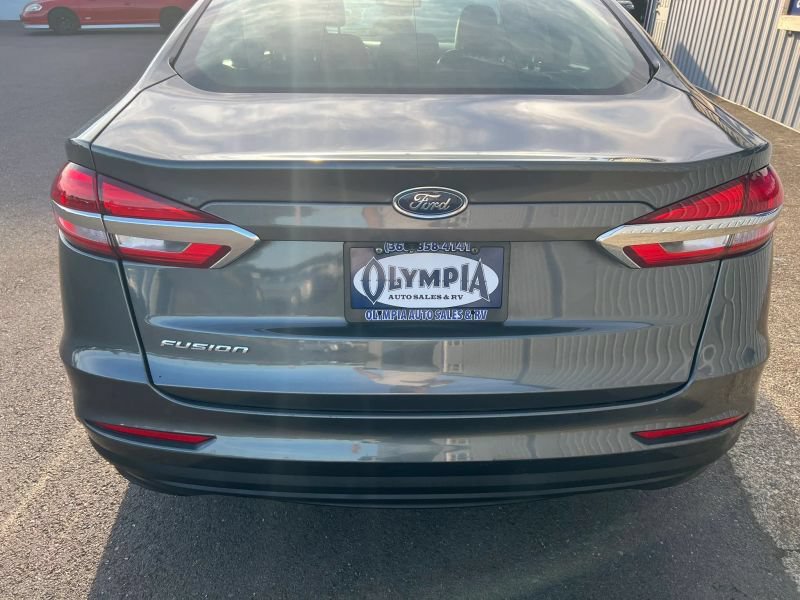 Used 2020 Ford Fusion S FWD image 14