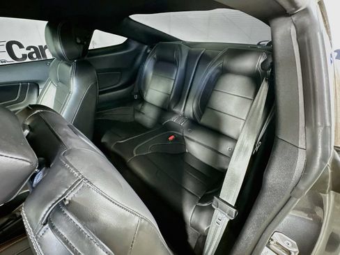 Used 2021 Ford Mustang GT Premium w/ Equipment Group 401A RWD image 27