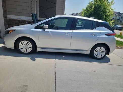 Used 2025 Nissan Leaf S FWD image 7