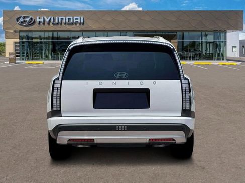 New 2026 Hyundai Ioniq 9 S image 7