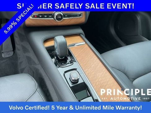 Certified 2024 Volvo XC90 T8 Plus w/ Protection Package Premier AWD/4WD image 20