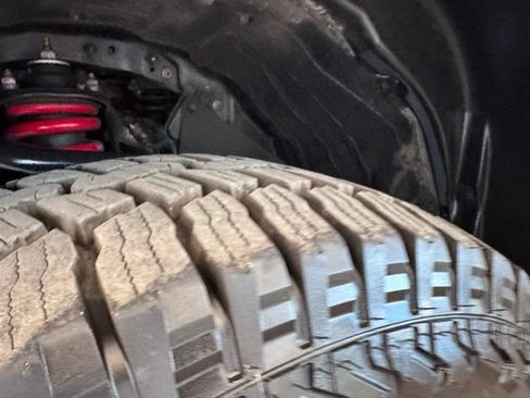 Used 2019 Toyota Tacoma TRD Pro AWD/4WD image 26
