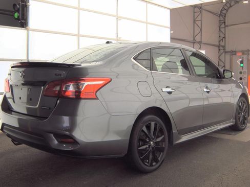 Used 2018 Nissan Sentra SR w/ SR Midnight Edition Package FWD image 4