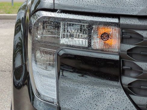 New 2026 Ford Maverick XL image 10