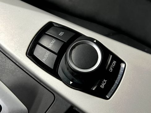 Used 2013 BMW 328i xDrive Sedan AWD/4WD image 25