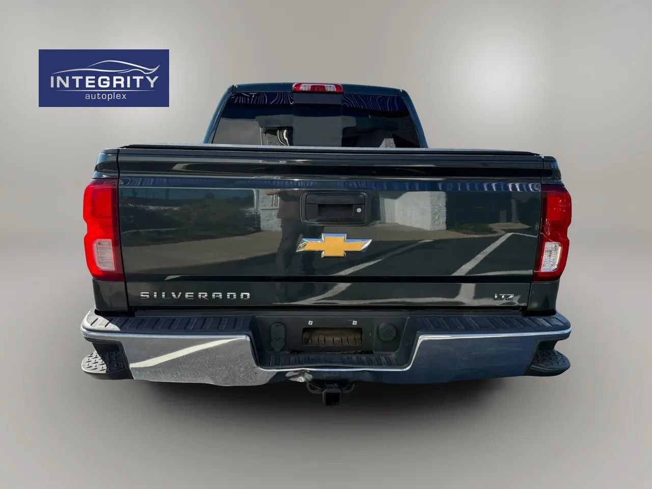 Used 2017 Chevrolet Silverado 1500 LTZ w/ Sport Package AWD/4WD image 4