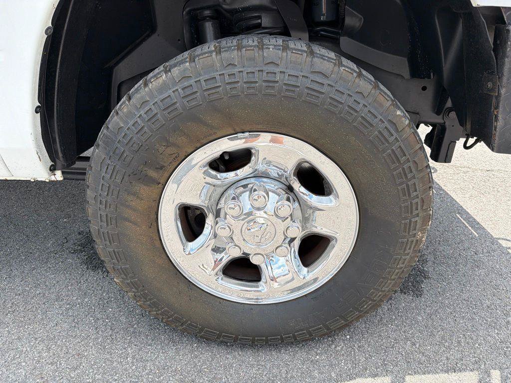 Used 2018 RAM 2500 Tradesman w/ Chrome Appearance Group AWD/4WD image 15