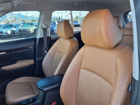 Used 2024 Kia Seltos EX image 25