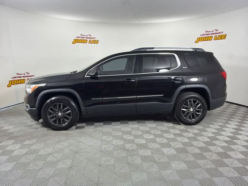 Used 2019 GMC Acadia SLT FWD image 2