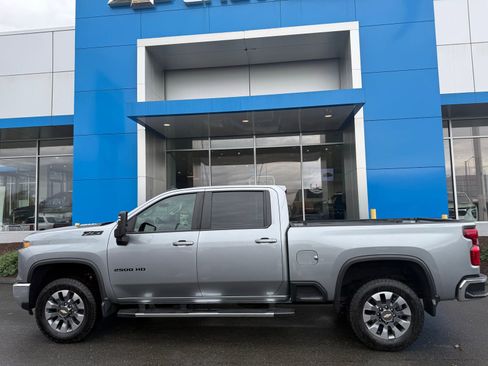 Used 2025 Chevrolet Silverado 2500 LT w/ All Star Edition image 9
