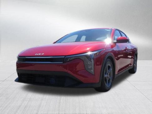 Used 2025 Kia K4 FWD image 7
