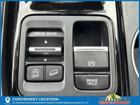 Used 2024 Honda Pilot Elite image 22