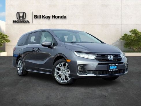 Used 2026 Honda Odyssey Touring image 5