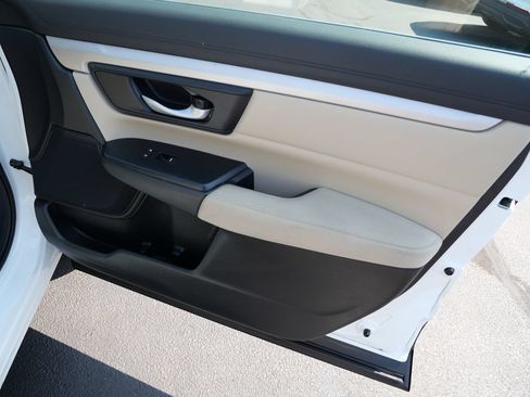 Used 2020 Honda CR-V LX image 30