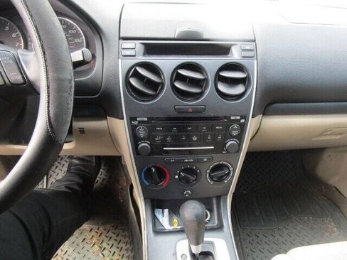 Used 2008 MAZDA MAZDA6 i Sport Value Edition image 10