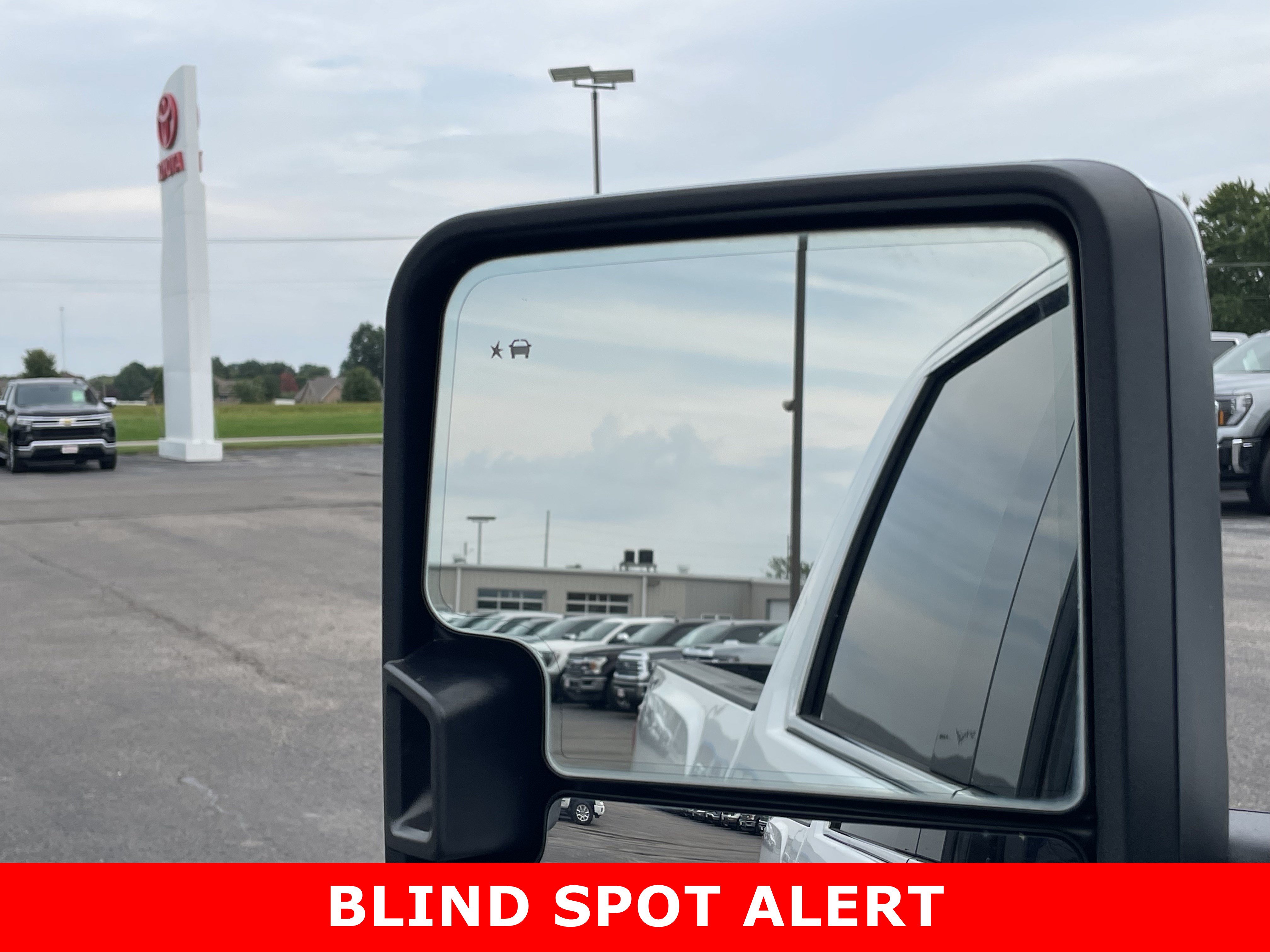 Certified 2021 GMC Sierra 2500 SLT w/ SLT Preferred Package AWD/4WD image 32