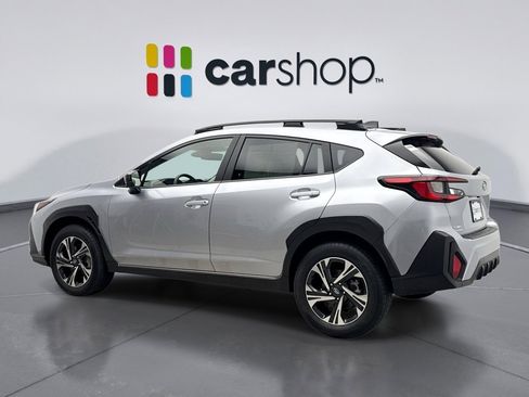 Used 2025 Subaru Crosstrek 2.0i Premium AWD/4WD image 3