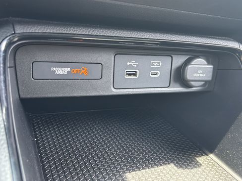 Certified 2024 Honda CR-V EX image 24