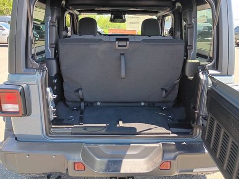 New 2026 Jeep Wrangler Sport AWD/4WD image 18