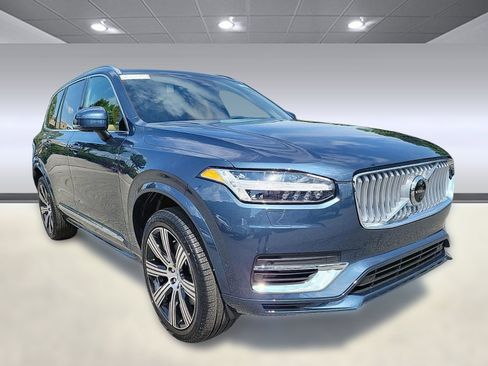 New 2024 Volvo XC90 T8 Ultimate w/ Protection Package Premier image 19