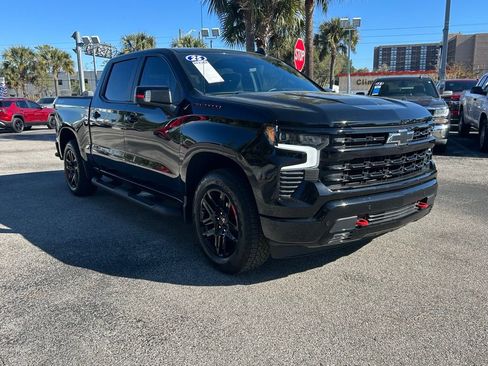 Used 2025 Chevrolet Silverado 1500 RST w/ Redline Edition image 9