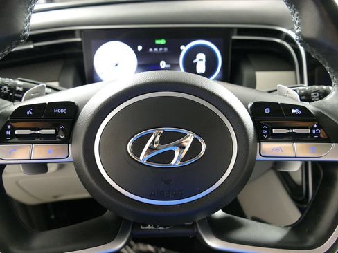 Used 2024 Hyundai Tucson Limited AWD/4WD image 16