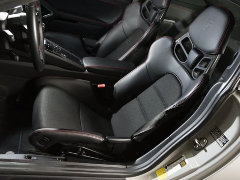 Used 2019 Porsche 911 GT3 RWD image 5