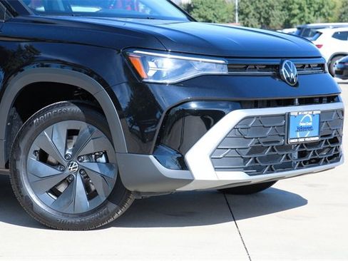 New 2026 Volkswagen Taos S image 2