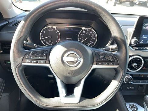 Used 2025 Nissan Sentra SV FWD image 34