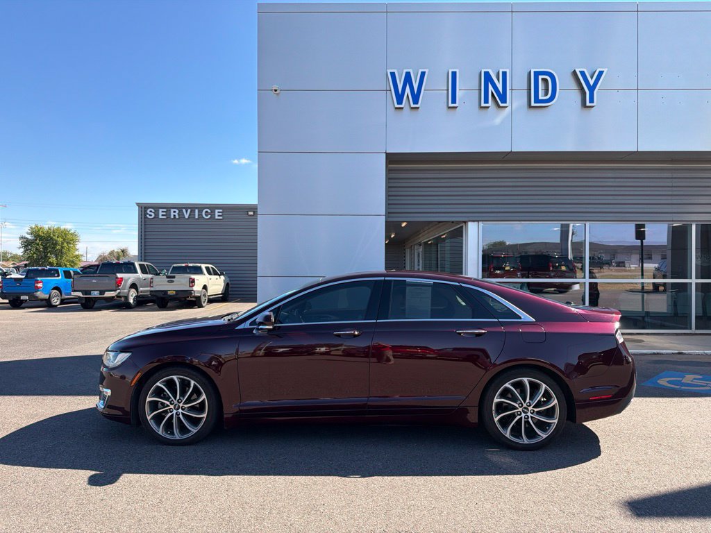 Used 2018 Lincoln MKZ Reserve w/ Magnetic Appearance Package FWD image 9
