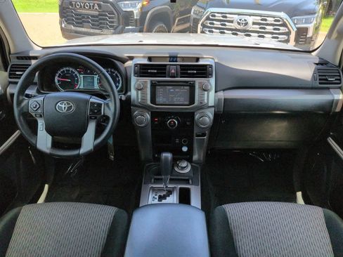 Used 2019 Toyota 4Runner SR5 AWD/4WD image 14