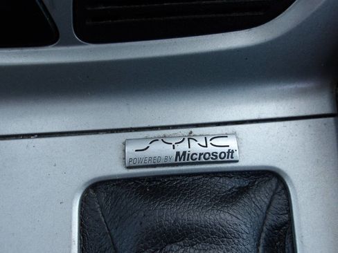 Used 2014 Ford Focus SE w/ SE Winter Package image 15