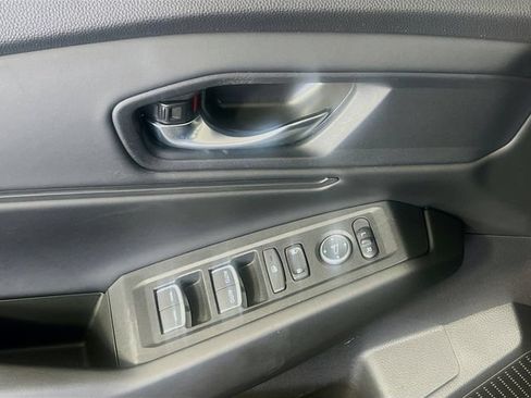Used 2024 Honda Accord EX image 12
