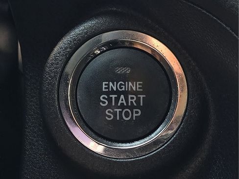 Used 2023 Subaru Ascent Limited image 17