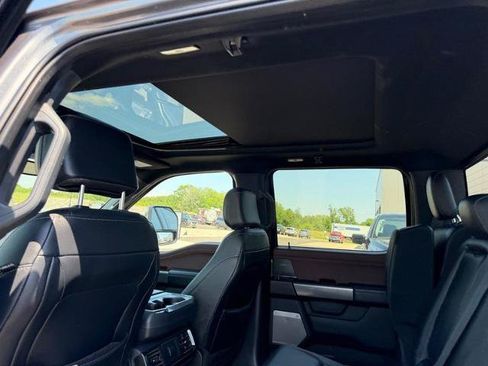 Certified 2022 Ford F150 Lariat AWD/4WD image 10